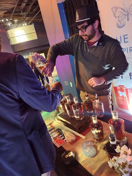 Blue Run pour at the Orlando Whiskey Festival booth