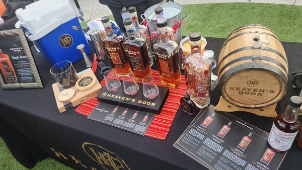 Heaven's Door whiskey flight with tasting mats and mini barrel